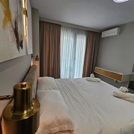 Valentino Noir Appartement