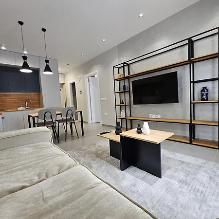 Valentino Noir Appartement