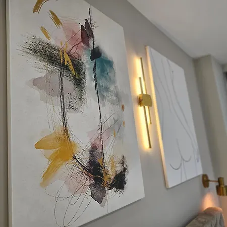 Valentino Noir Appartement